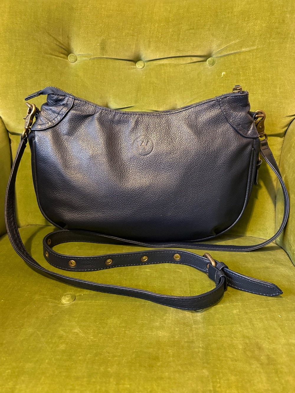 Wanderers Leather Santorini Crossbody Bag in French Navy
